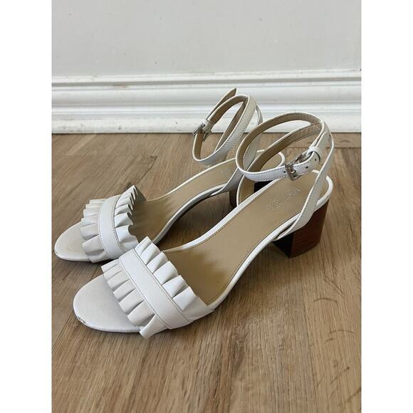 MICHAEL Michael Kors Size 6.5 Bella Ruffle Sandals Leather White Low Block Heel - Picture 1 of 5
